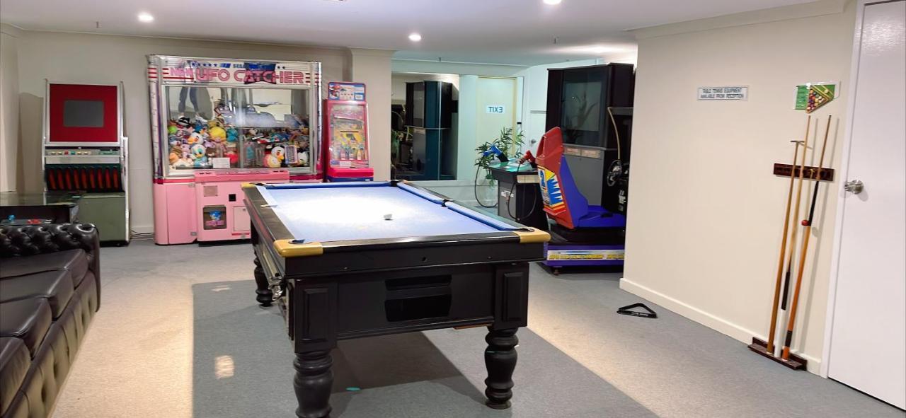 1 Bedroom And 1 Living Room Family Suite Gold Coast Extérieur photo